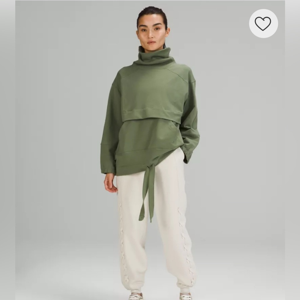 Lululemon LA Packable pullover - Picture 2 of 7